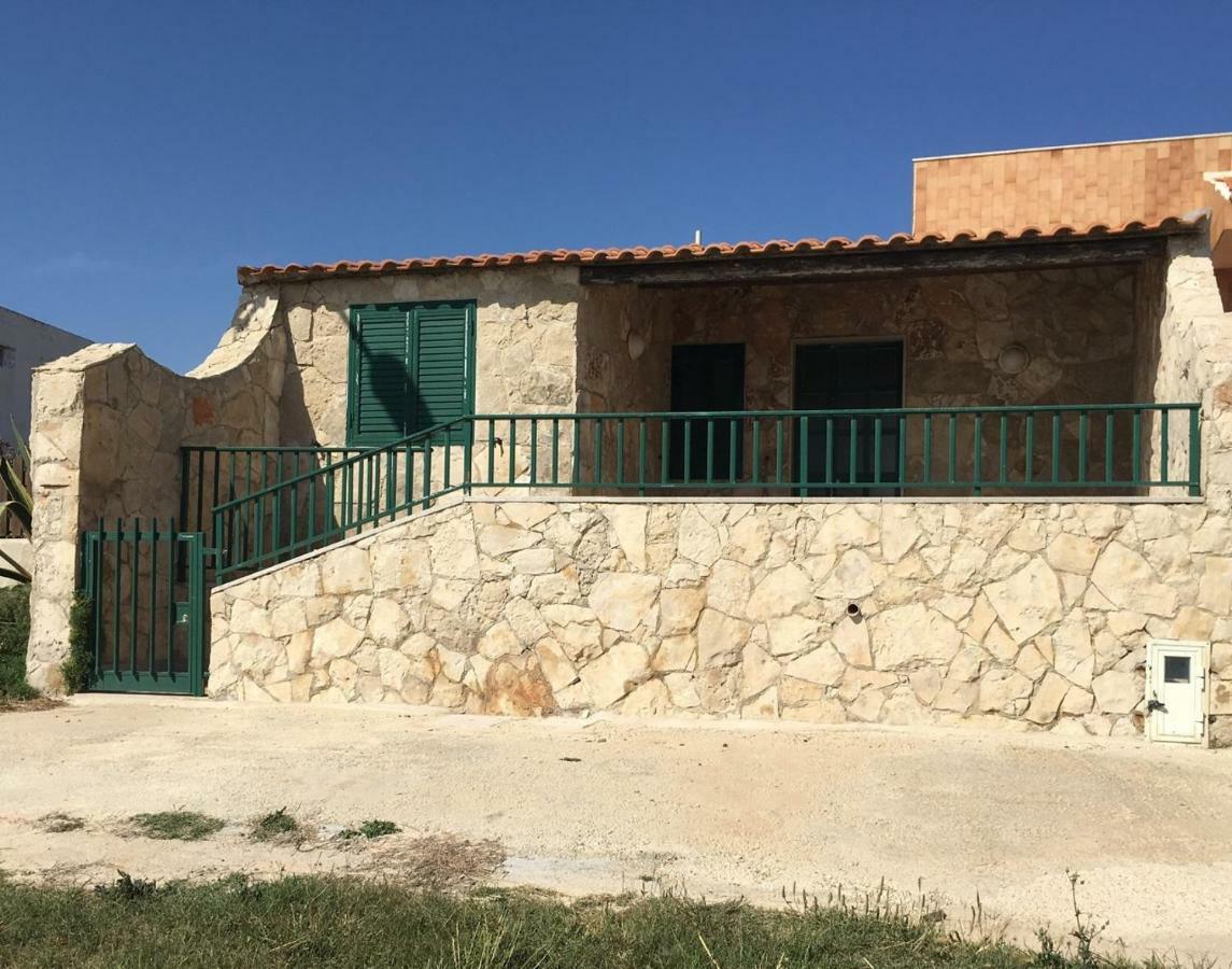 Casa Fronte Mare Puro Relax Villa Cava dʼAliga Kültér fotó